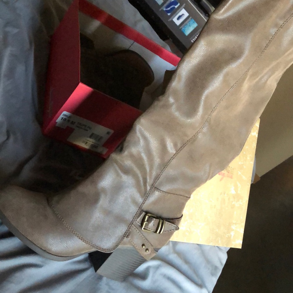 Boots Never Worn :)